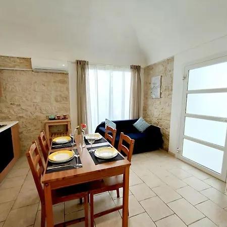 Siciliacasevacanze - Pola *